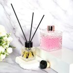 Square Aromatherapy Diffuser Bottle 50ml 100ml 200ml Water Cube Glass Reed Diffuser Bottle | Honghua Glass